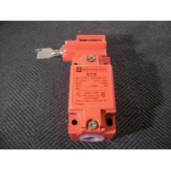 Telemecanique XCS-C703 Limit Switch XCSC703 071909 - New No Box