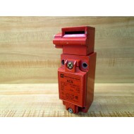 Telemecanique XCS-B703 Limit Switch XCSB703 018539 - Used