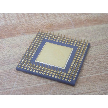 Motorola MC68EC040RC25 Freescale Semiconductor Microprocessor - Used