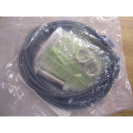 Omron E2E-X2E1 Proximity Switch E2EX2E1