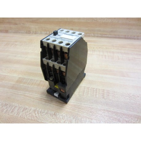 Siemens 3TH8244-0A Contractor 3TH82440A 110V 50Hz 132V 60Hz - Used