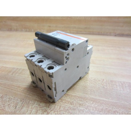 Merlin Gerin 17461 Square D Breaker 15A MG17461 Schneider - Used