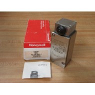Honeywell LS2E4K Heavy Duty Limit Switch