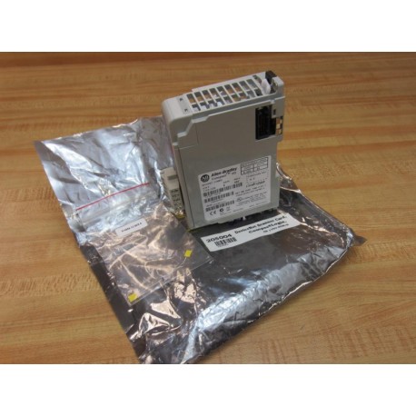 Allen Bradley 1769-SDN Compact IO DiviceNet Scanner 1769SDN SER.B  REV.A02 - New No Box