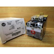 Allen Bradley 700-P200A4 Control Relay 700P200A4 Series D