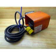 Linemaster 522-B14 Foot Switch WGuard 522B14 WCableElectrical Box - Used