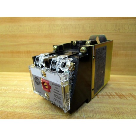 Allen Bradley 700DC-P400Z24 Relay 700DCP400Z24 Crk'd HousSer. A - Used