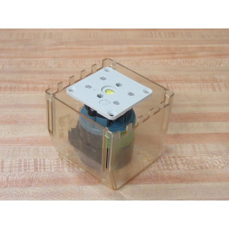 Moeller T2-1-64-262V-NA Rotary Switch T2164262VNA WEnclosure - Used