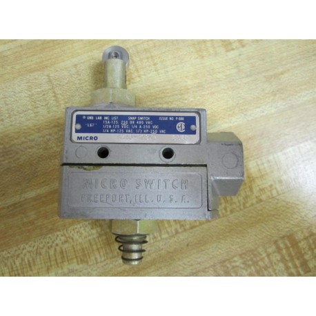 Micro Switch BZE6-RQ8X2 Limit Switch BZE6RQ8X2 - New No Box