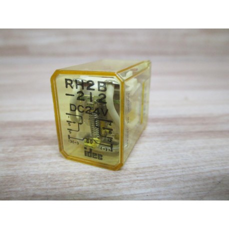 Idec RH2B-212-DC24V Relay RH2B212DC24V - New No Box