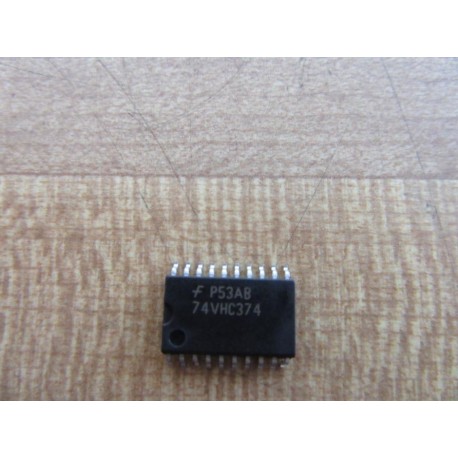 Fairchild 74VHC374 Integrated Circuit