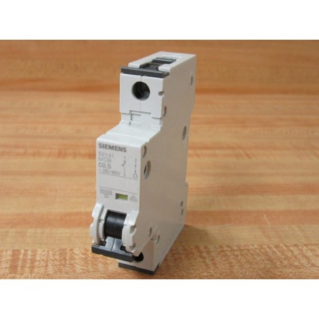 Siemens 5SY4105-7 0.5A Circuit Breaker 5SY41057 - New No Box