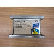 Honeywell D3OAA008006NACU Damper D3OAA008006NACU WPin Extension Kit - New No Box