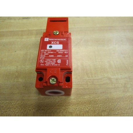 Telemecanique XCS-A713 Limit Switch XCSA713 071899 - New No Box