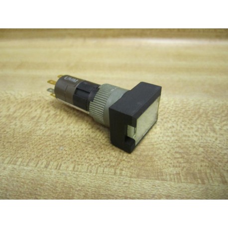 Allen Bradley 800A-M2GC24C Momentary Pushbutton 800AM2GC24C - Used