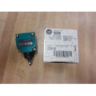 Allen Bradley 802M-KX Operating Head  802MKX
