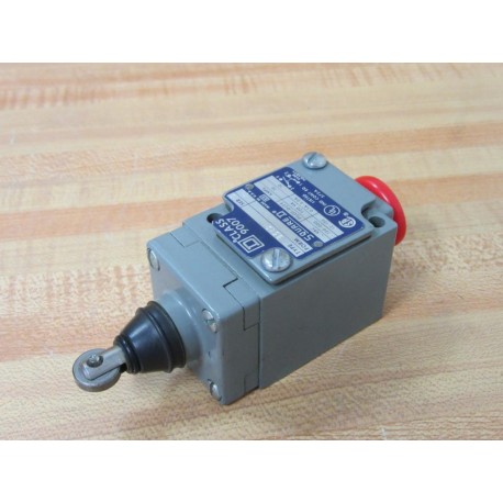 Square D 9007-B51D Limit Switch wRoller Head 9007B51D - New No Box