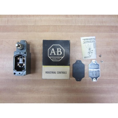 Allen Bradley 802T-A4 802TA4 Oiltight Limit Switch Series D