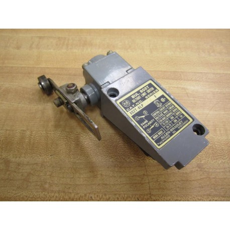 Allen Bradley 802T-ALP Limit Switch - Used