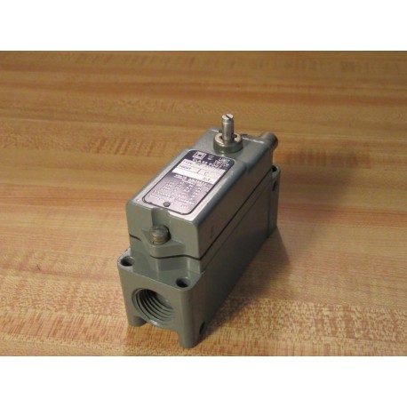 Square D 9007-AW-16BA1 Limit Switch 9007AW16BA1 wo Knob - New No Box