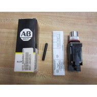 Allen Bradley 800MR-QAL24AAK Illuminated Push Button Series D