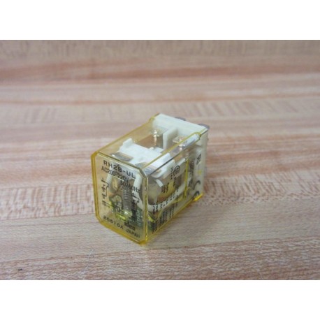 Idec RH2B-ULAC200-220V Relay RH2BULAC200220V - New No Box