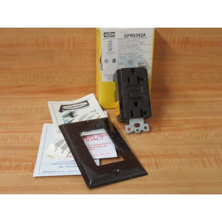 Hubbell GFR5352A Ground Fault Duplex Receptacle