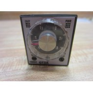 IDEC GT3A-1AF20 8 Pin Analog Timer - Used