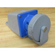 Hubbell 560R9W Receptacle W Back Box - Used