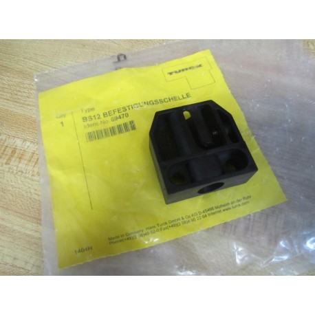 Turck BS12 Fixing Clamp 69470 (Pack of 2)
